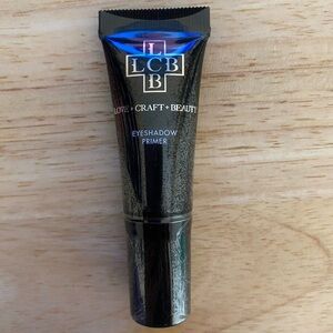 Love Craft and Beauty eyeshadow primer new imp package unsealed ￼